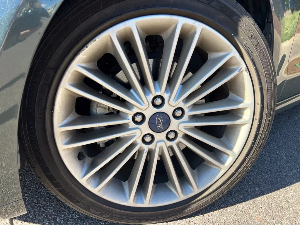 Used 2015 Guard Ford SE image 10