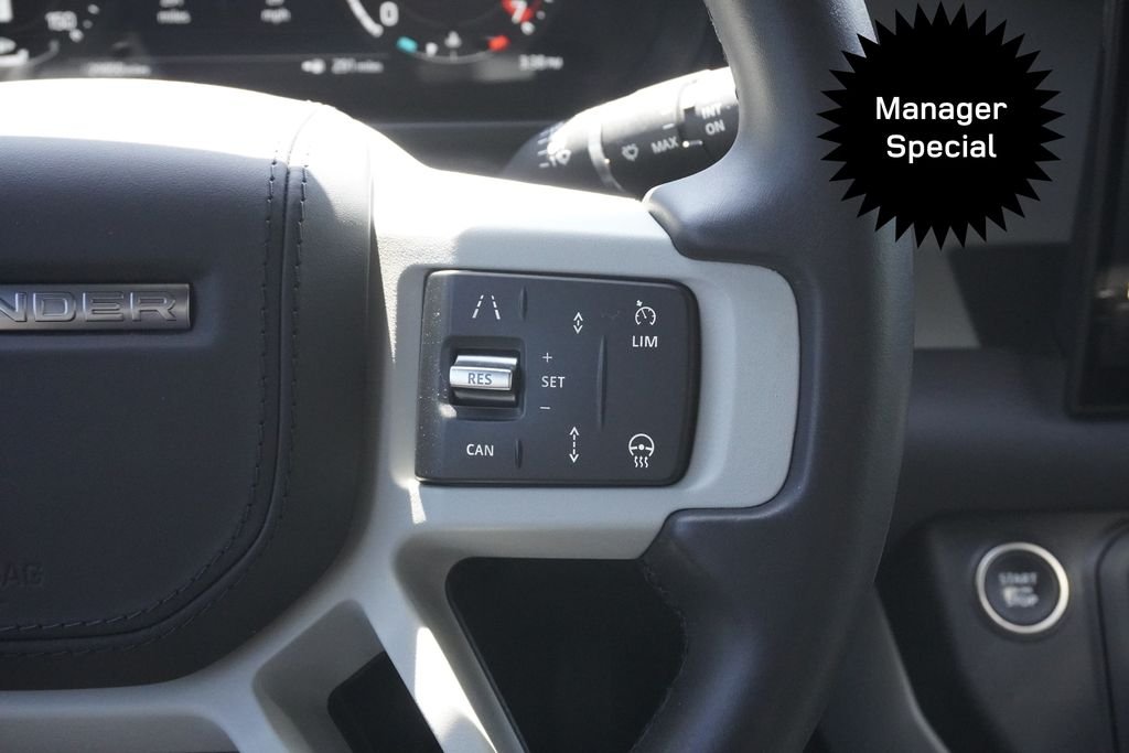 Used 2024 Silver Land Rover V8 image 13