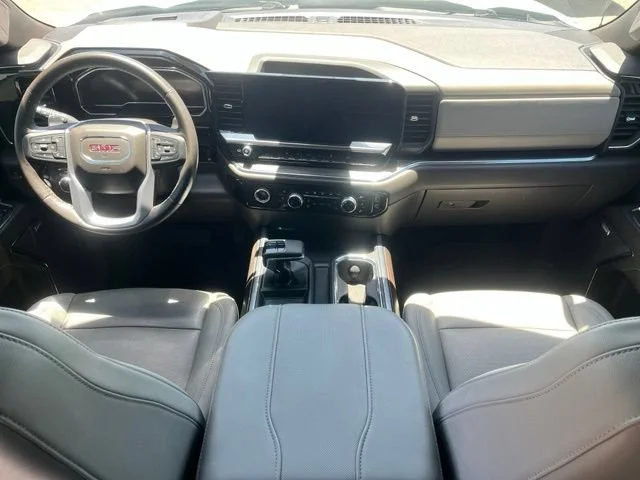 Used 2023 SUMMIT WHITE GMC SLT image 16