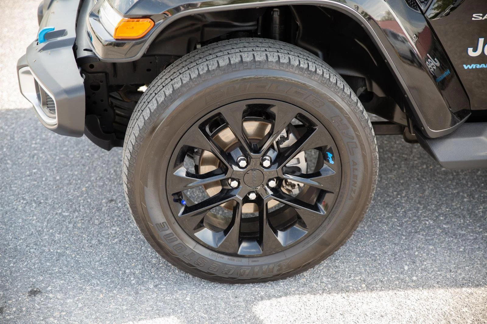 2023 Jeep Wrangler 4xe Sahara 4XE - Photo 9