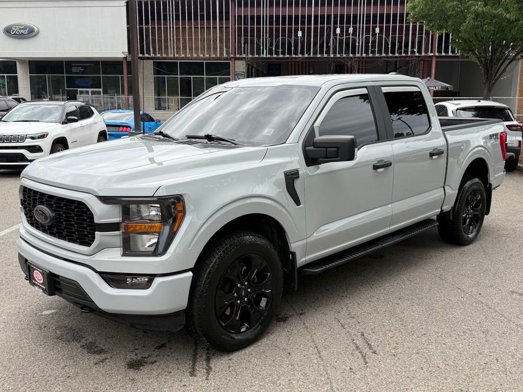 Used 2023 Avalanche Ford XL image 4