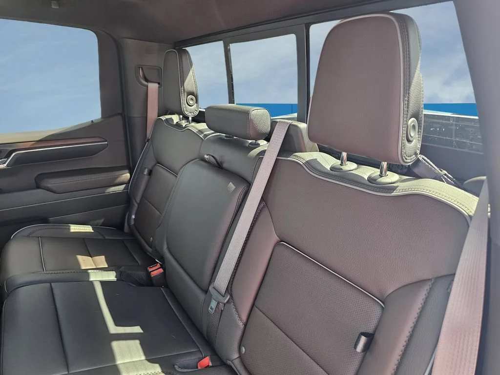 Used 2026 Glacier White Tricoat GMC Denali image 35