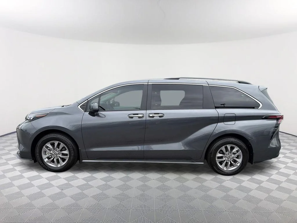 Used 2025 Gray Toyota XLE image 8