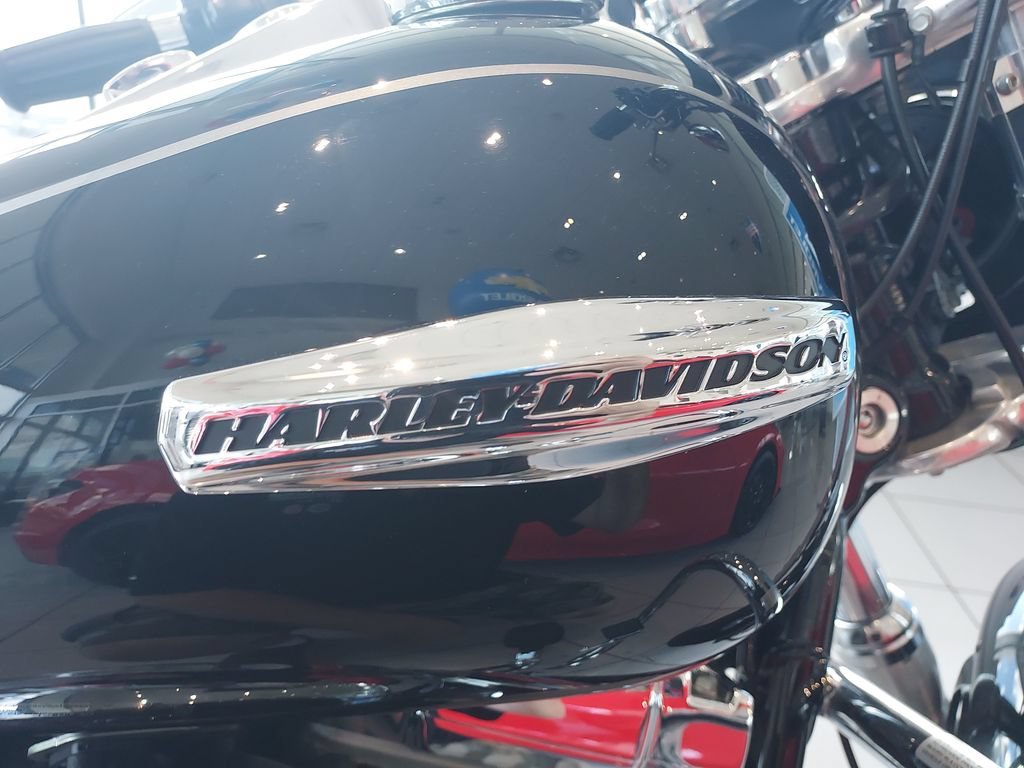Used 2009 Black HARLEY DAVIDSON  image 20