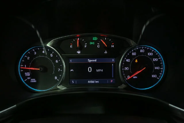 Used 2020 Red Chevrolet Premier image 32