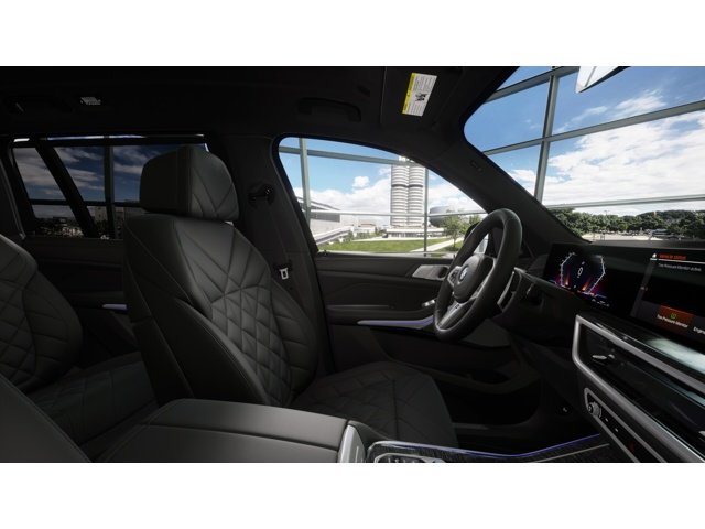 New 2027 White BMW X7 40i image 9