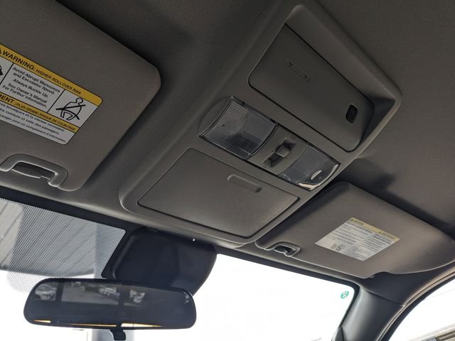 2025 Nissan Frontier SV - Photo 19