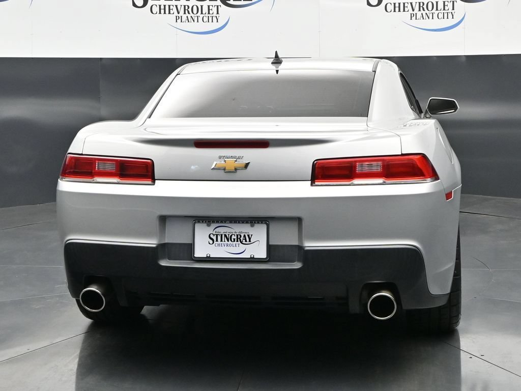 Used 2015 SILVER ICE METALLIC Chevrolet LT image 6