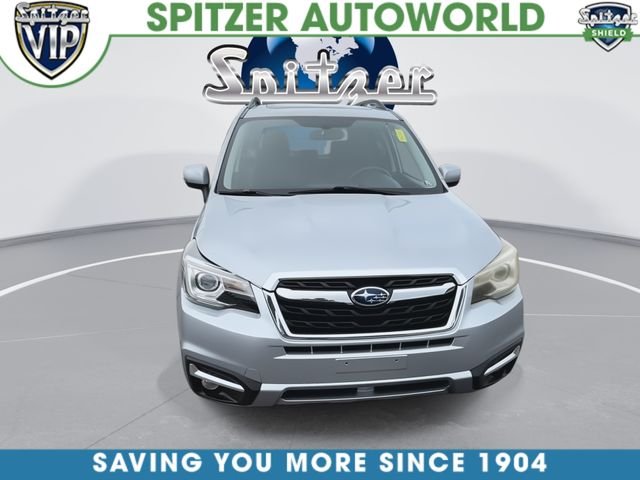 Used 2017 Silver Subaru 2.5i Touring image 3