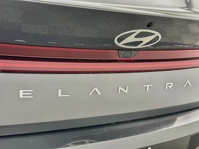 New 2026 Hyundai ELANTRA Limited