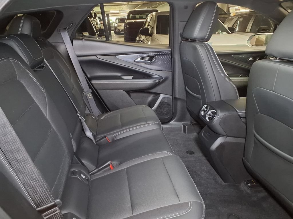 2024 Chevrolet Blazer EV LT - Photo 21