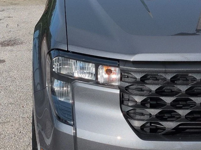 New 2026 Carbonized Gray Metallic Ford XLT image 10