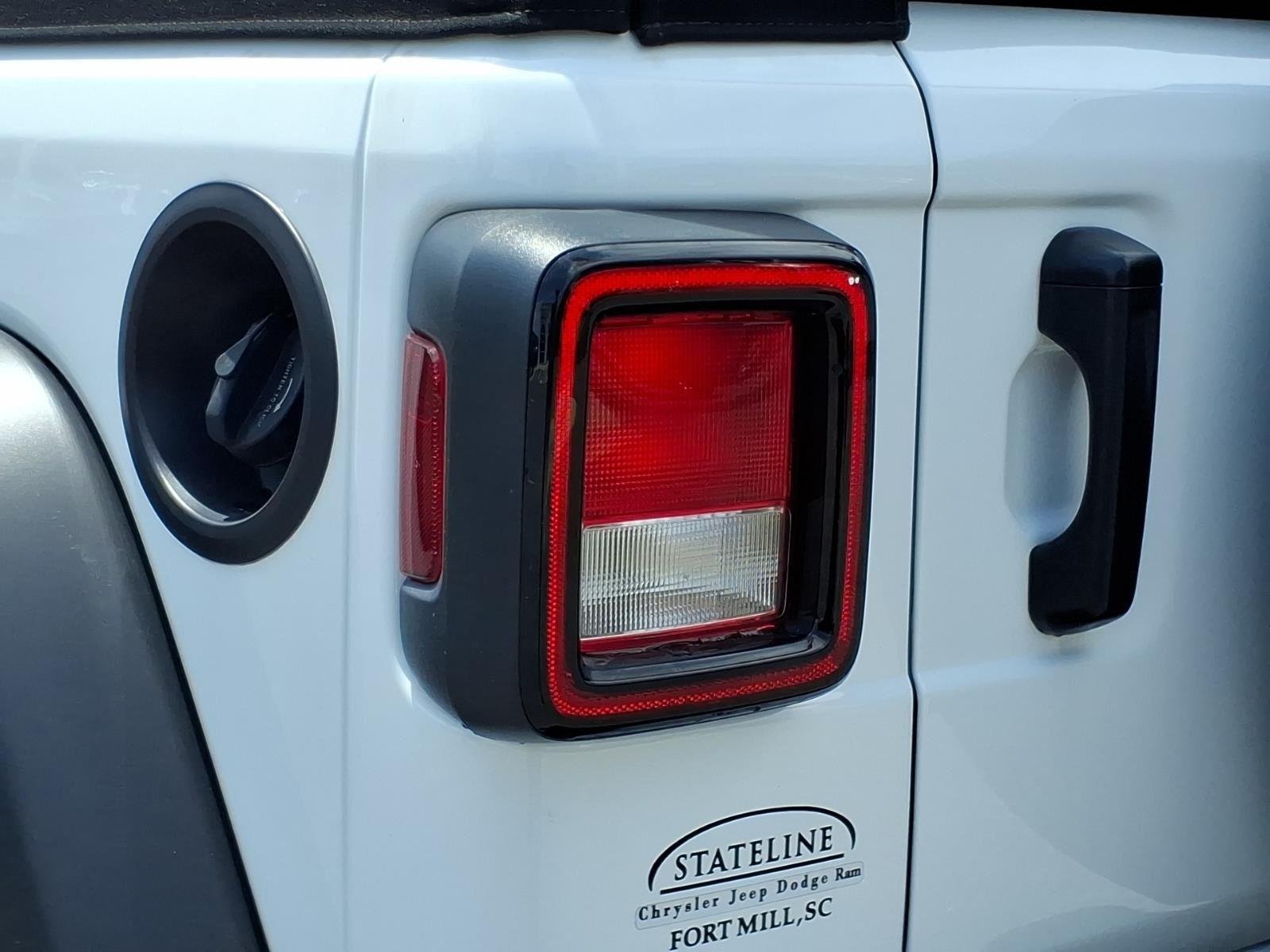 Used 2025 Bright White Clearcoat Jeep Sport image 17