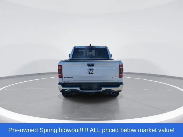 Used 2022 White Ram Laramie image 7