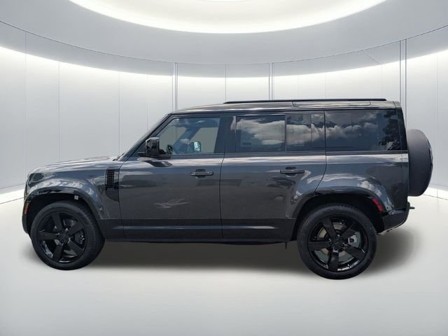 New 2026 Carpathian Grey Land Rover X-Dynamic SE image 5