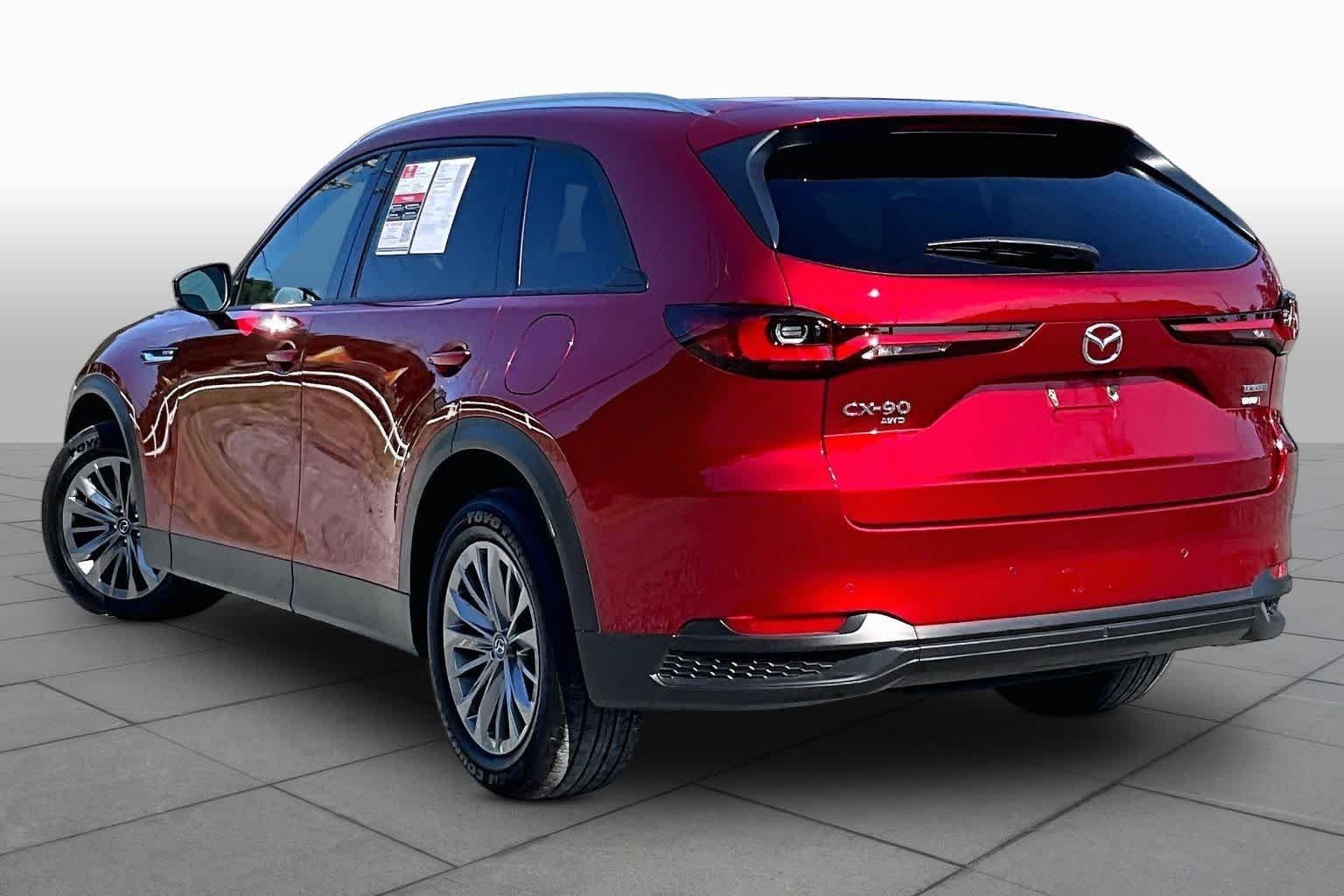 Used 2025 Soul Red Crystal Metallic Mazda Preferred Package image 23