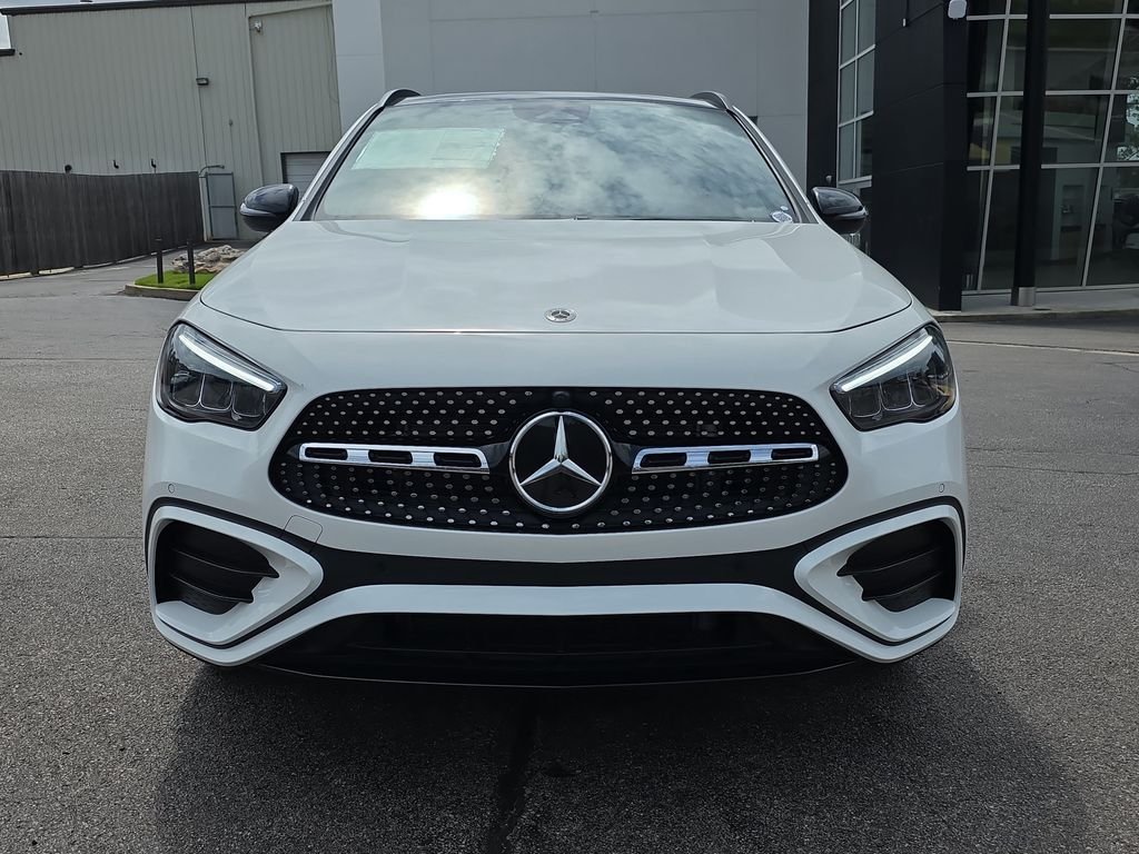 New 2026 White Mercedes-Benz GLA 250 image 8