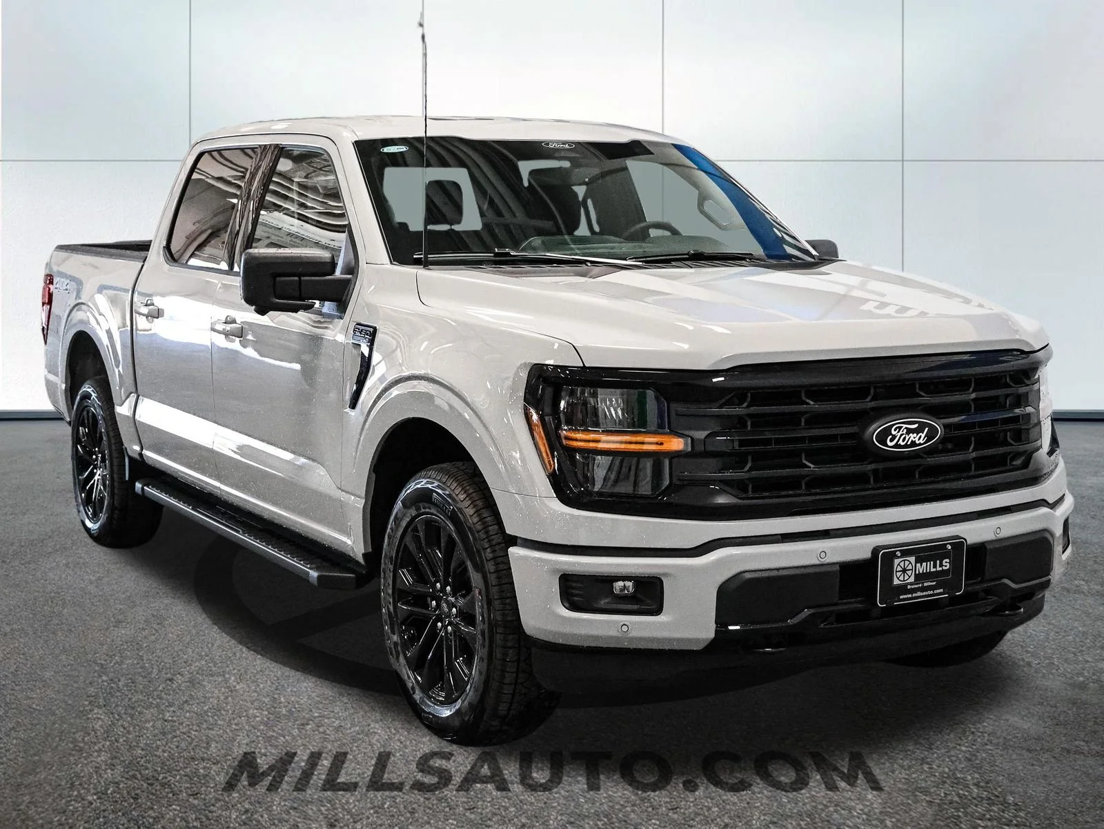 New 2026 Avalanche Ford XLT image 11