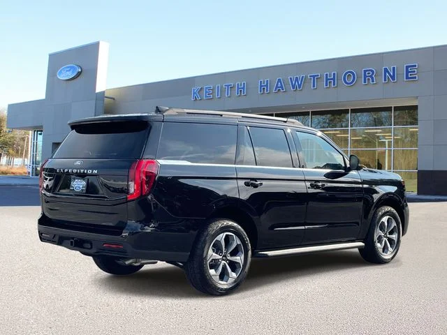 New 2027 Agate Black Metallic Ford Active image 6
