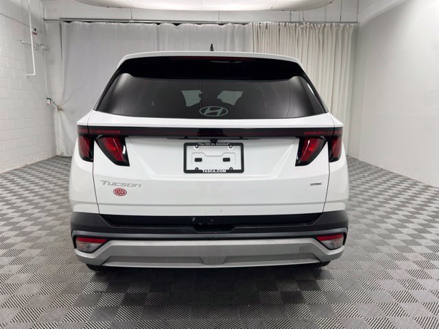 Used 2025 White Pearl Hyundai SEL image 7