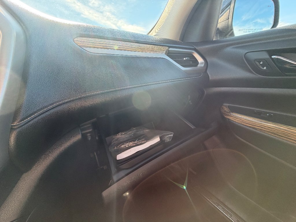 Used 2019 Ebony Twilight Metallic GMC Denali image 26