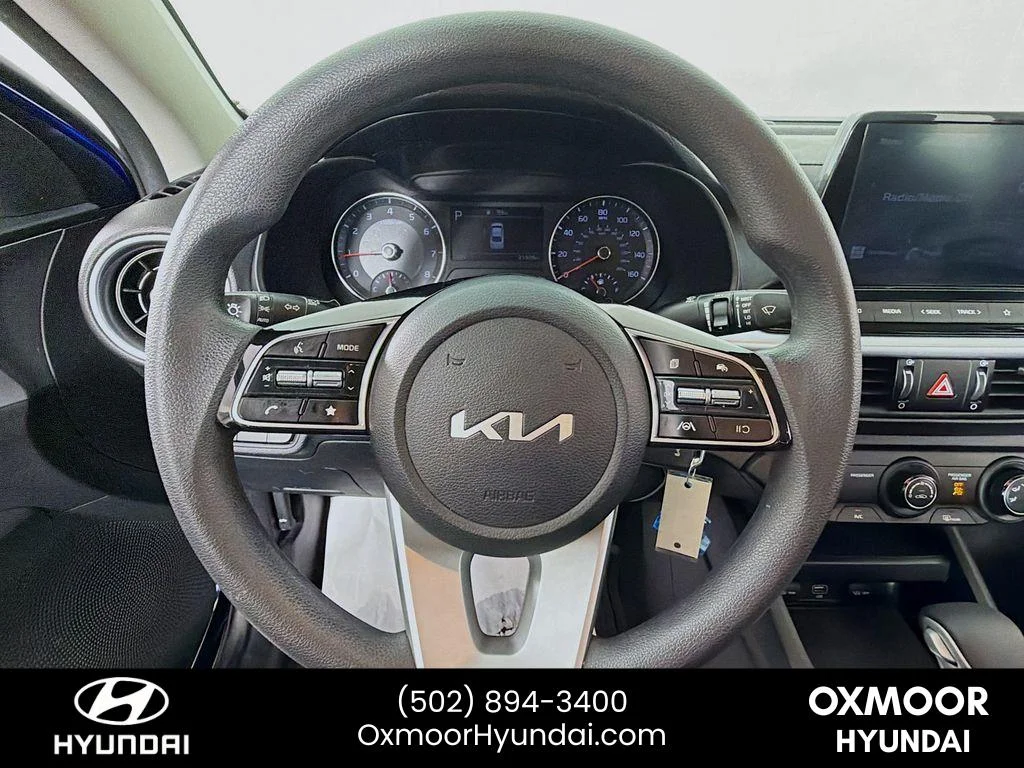 Used 2022 Deep Sea Blue Kia LXS image 11