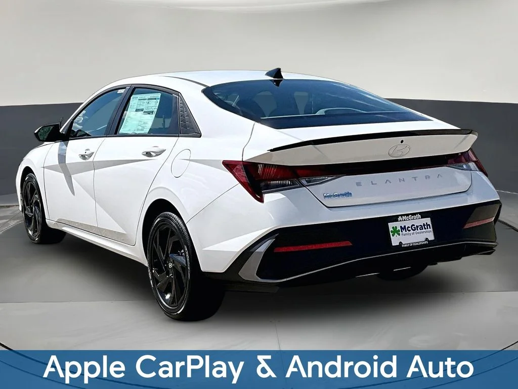 New 2026 White Hyundai SEL Sport image 3