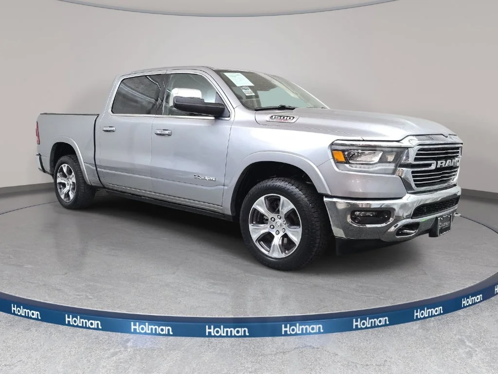 Used 2022 Silver Ram Laramie image 3