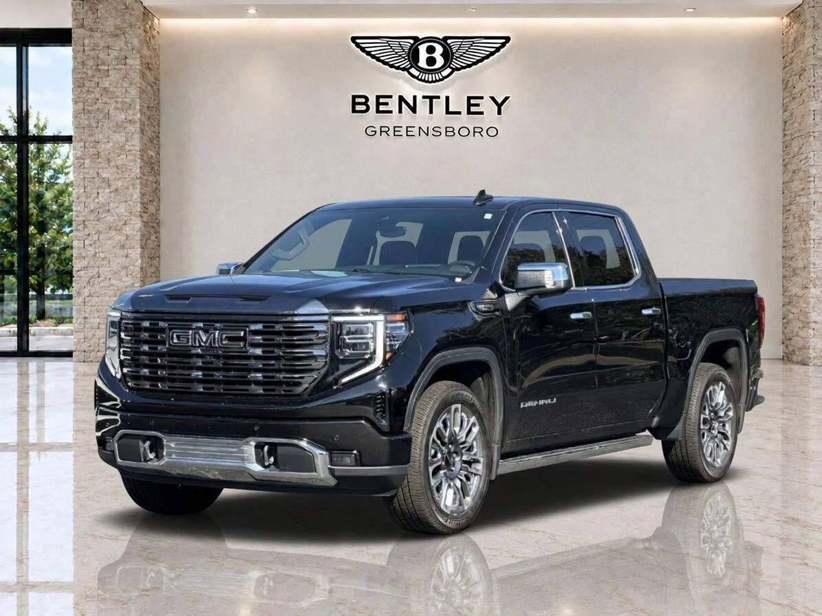 Used 2023 Onyx Black GMC Denali Ultimate image 1