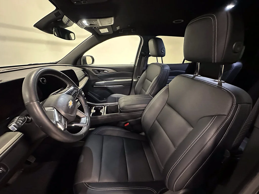 Used 2026 Black Chevrolet LT image 3