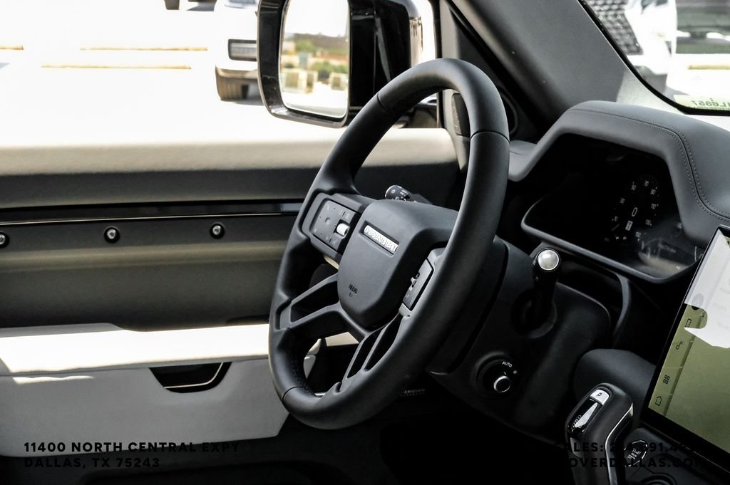2026 Land Rover Defender X-Dynamic SE - Photo 11