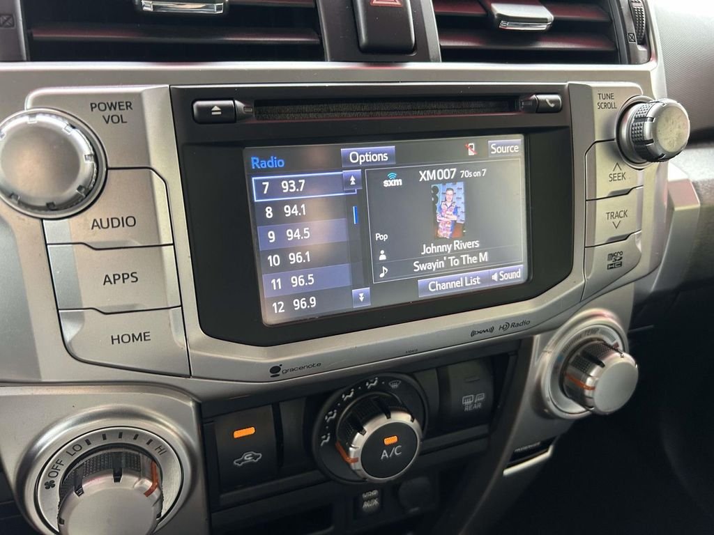 Used 2019 White Toyota SR5 image 25