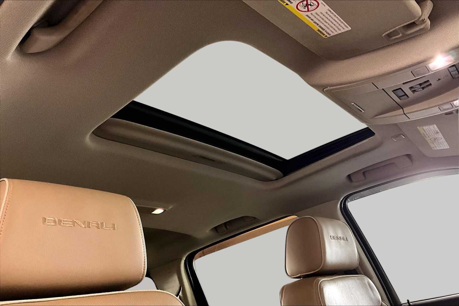 Used 2018 Quicksilver Metallic GMC Denali image 14