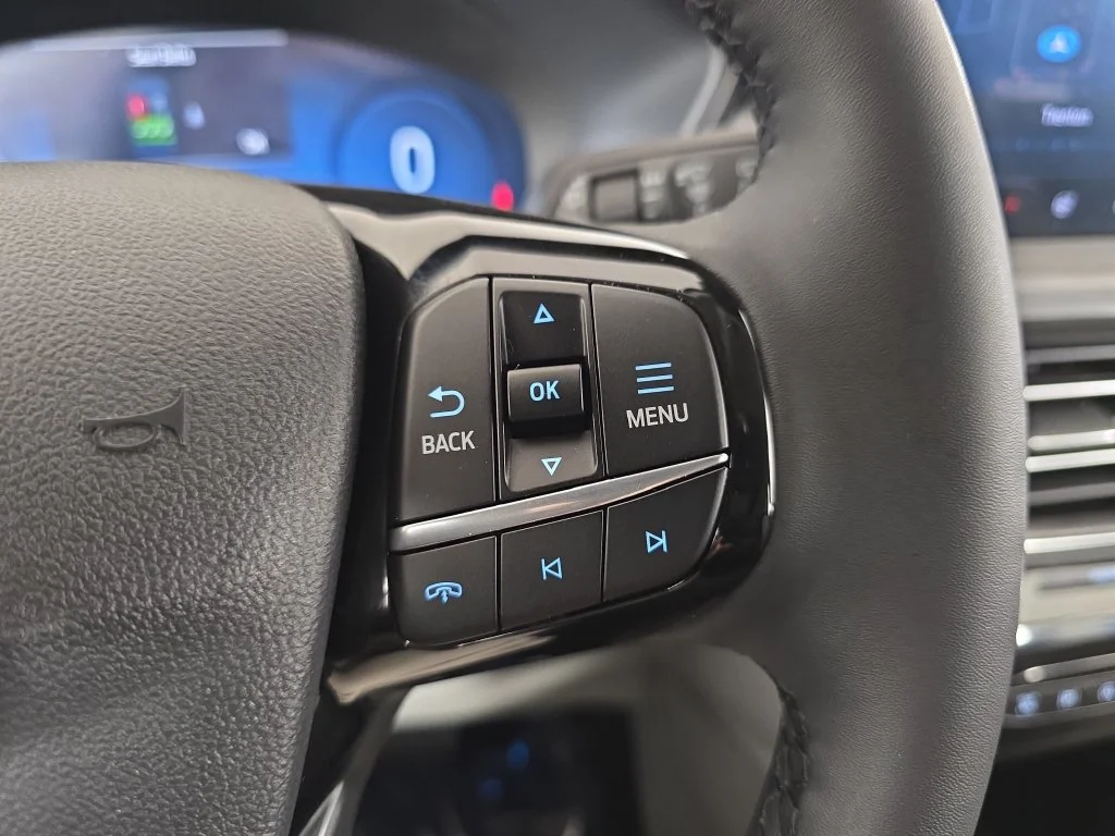 Used 2023 Gray Metallic Ford Platinum image 21