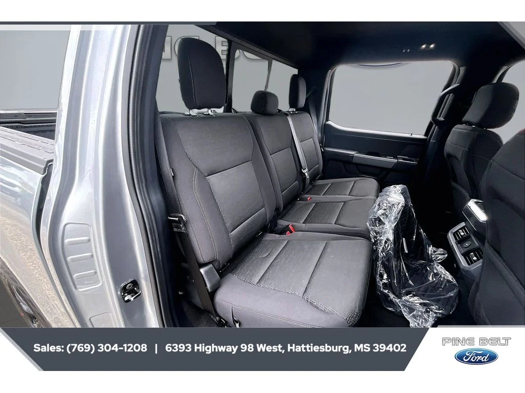 New 2026 Iconic Silver Metallic Ford XLT image 21