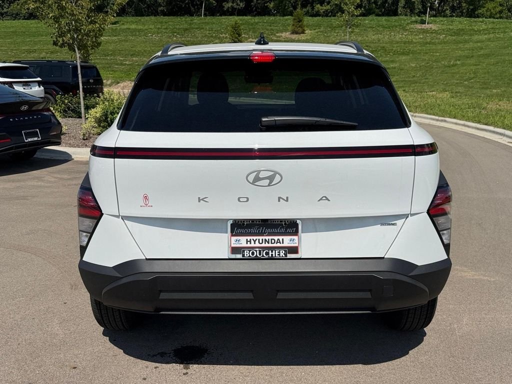 New 2027 Atlas White Hyundai SEL Sport image 3