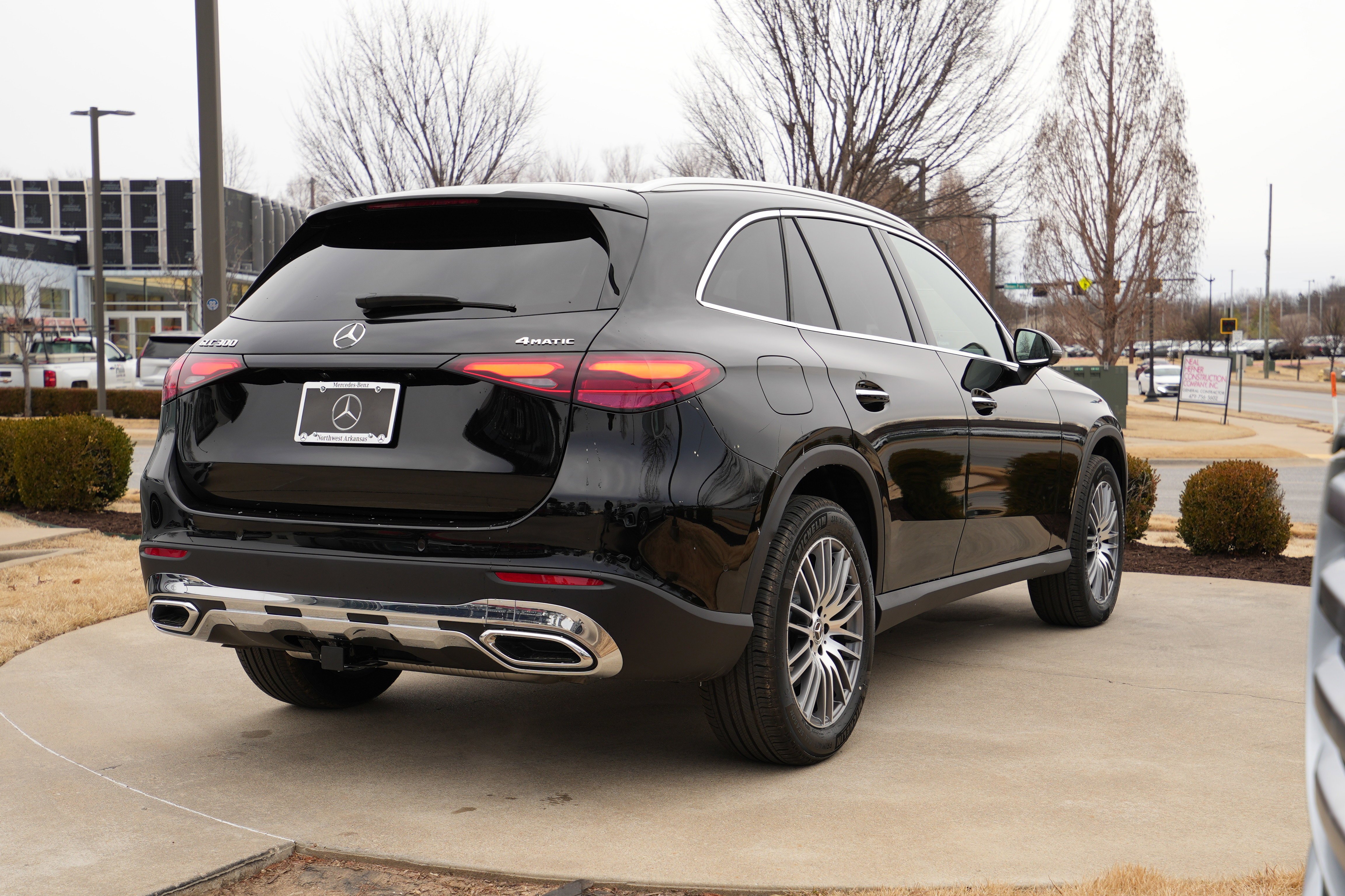 Used 2026 Black Mercedes-Benz GLC 300 image 8
