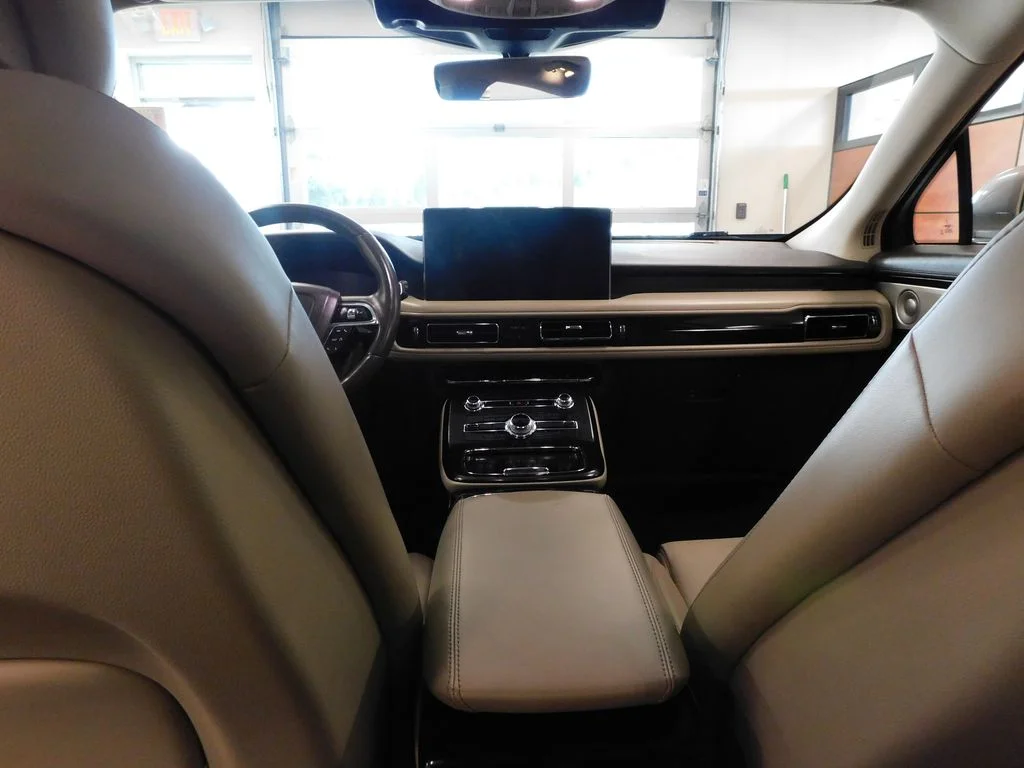 Used 2021 Mocha Lincoln Reserve image 45