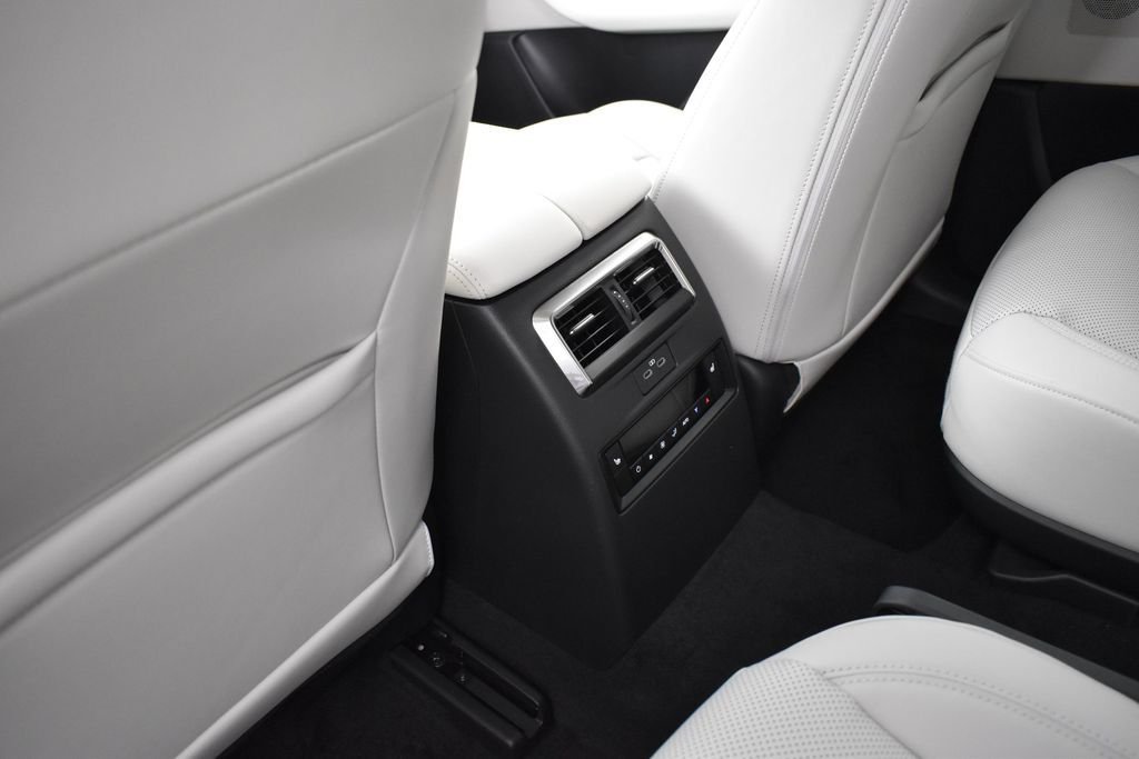 New 2026 Rhodium White Premium Mazda 3.3 Turbo Premium Plus AWD image 22