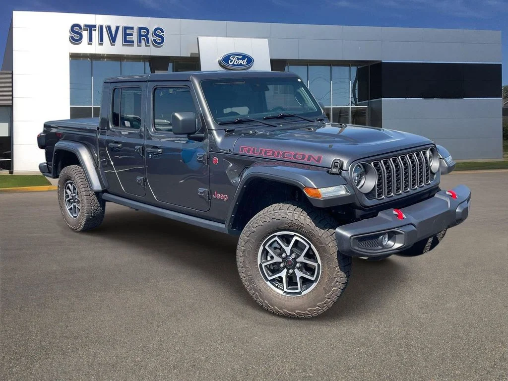 Used 2025 Gray Jeep Rubicon image 1