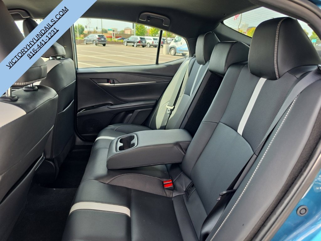Used 2025  Toyota SE image 24