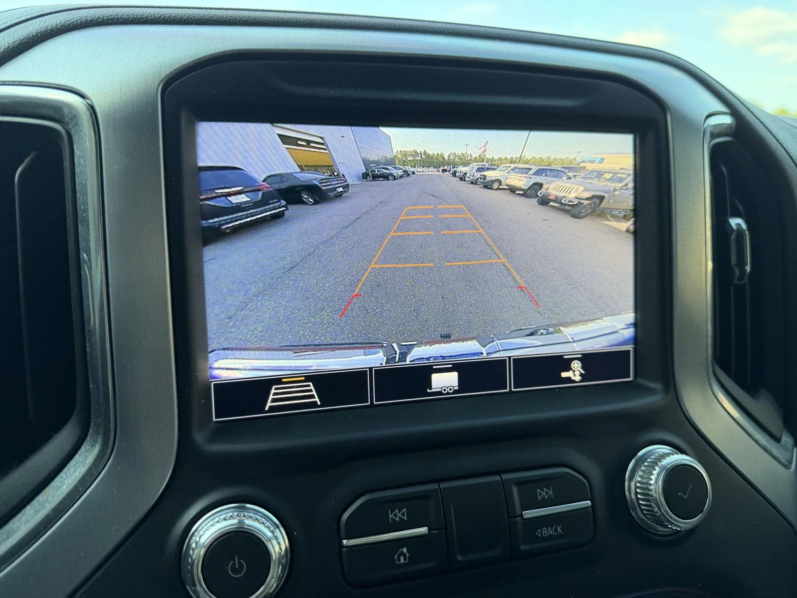 Used 2020 Summit White GMC SLT image 12