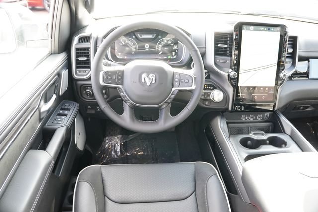 2026 RAM 1500 Laramie - Photo 16