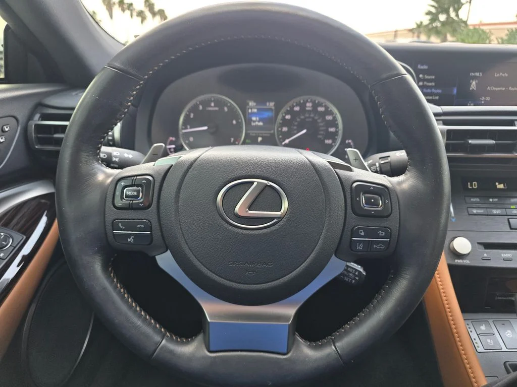 Used 2022 White Lexus 350 image 13