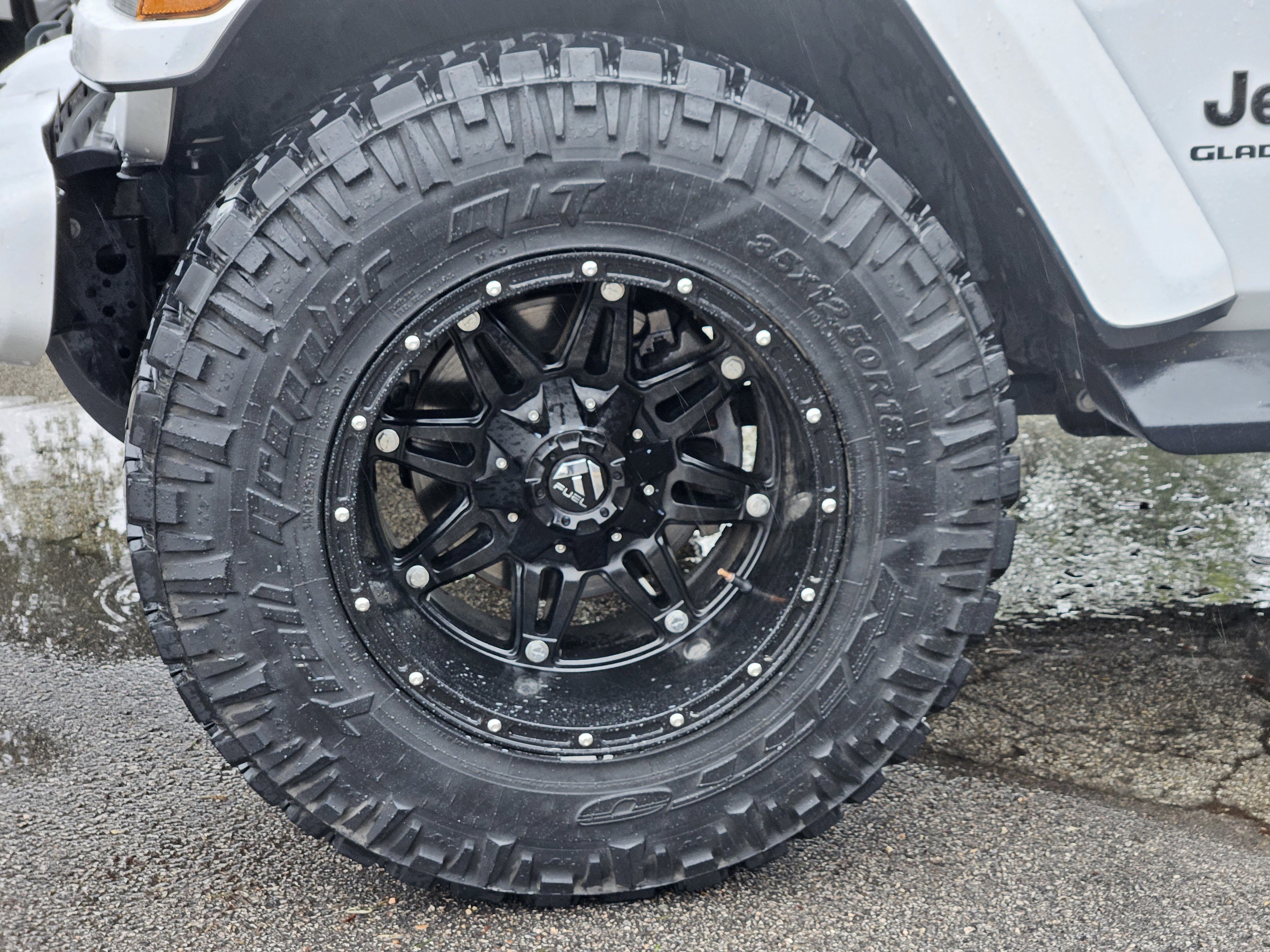 Used 2021 Bright White Clear Coat Jeep High Altitude image 10