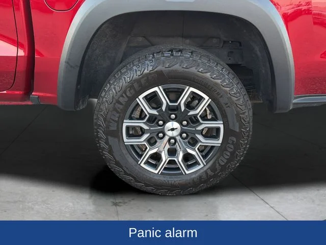 Used 2024 Red Chevrolet Z71 image 30