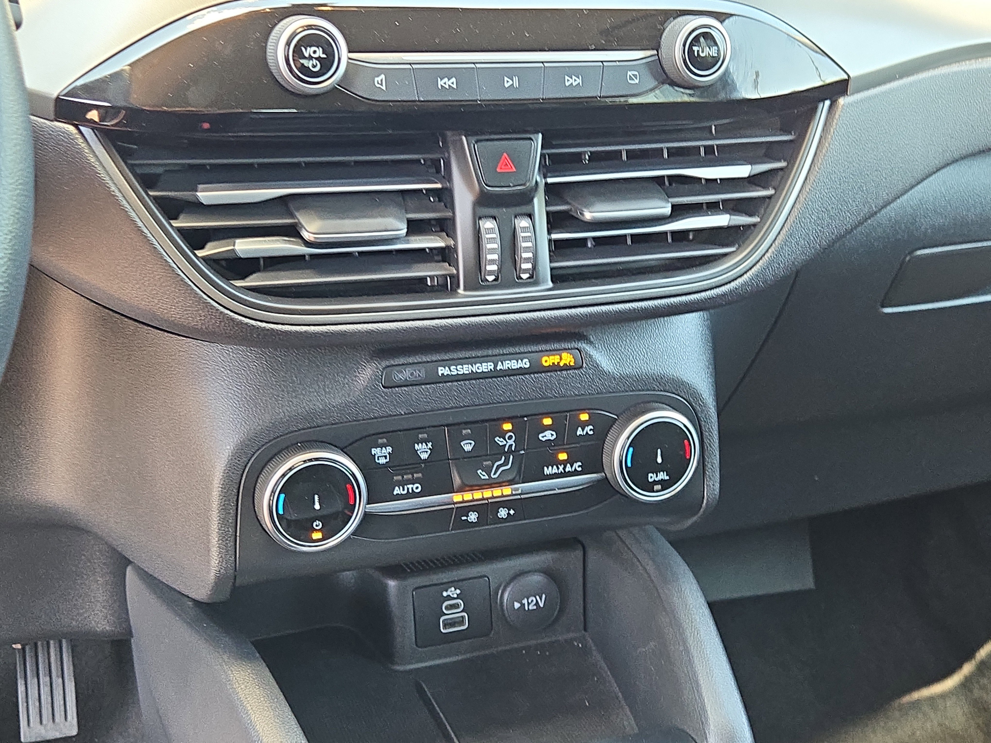 Used 2025 Blue Ford Active image 27
