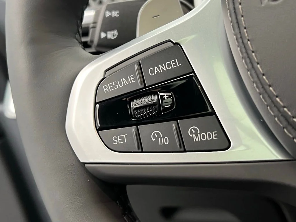 New 2026 Skyscraper Grey Metallic BMW xDrive40i image 20