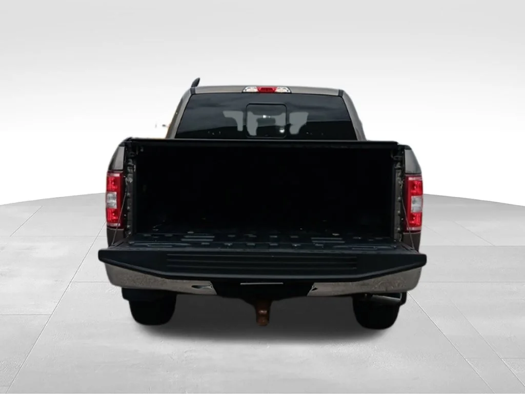 Used 2020 Stone Gray Metallic Ford XLT image 33