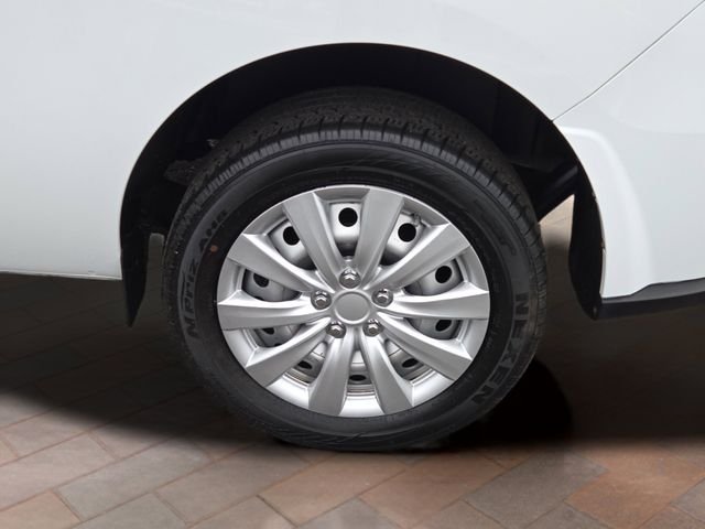 Used 2022 Bright White Ram Base image 18